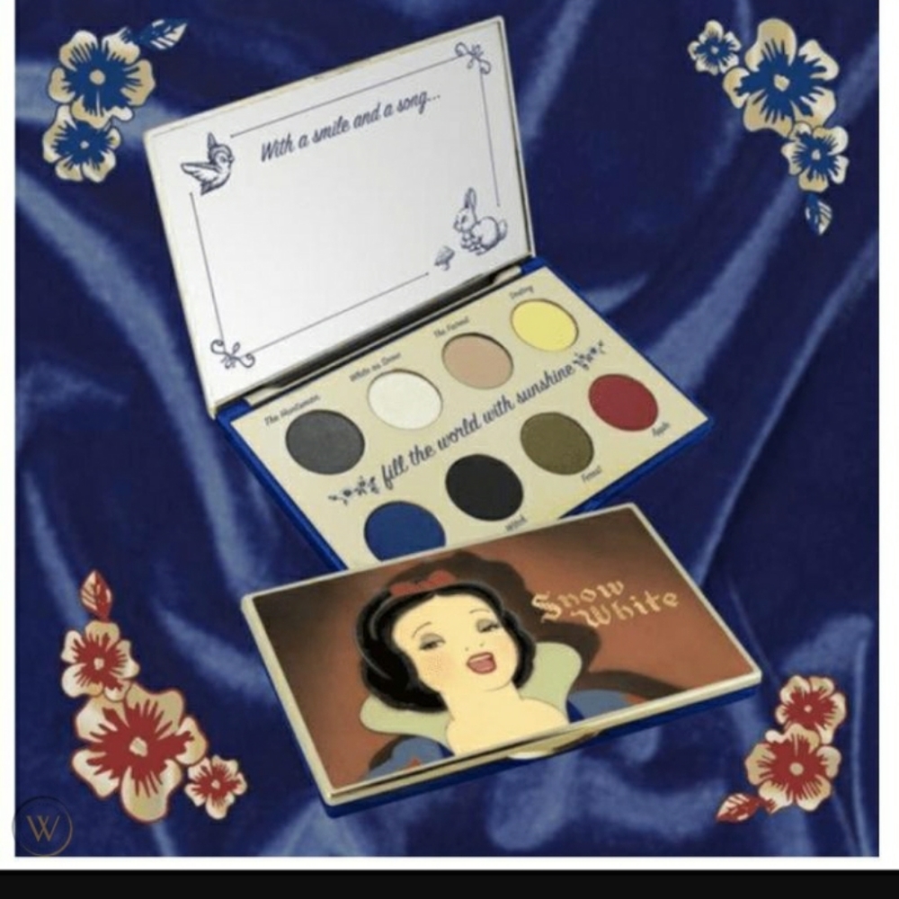 🌟2x HP🌟❇️KEEP SINGING Besame x Snow White DISCONTINUED Eye Palette NWT